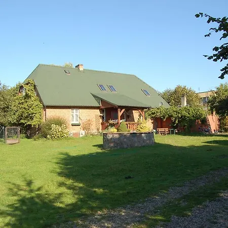 Baltic Horse Retreat Farm stay *