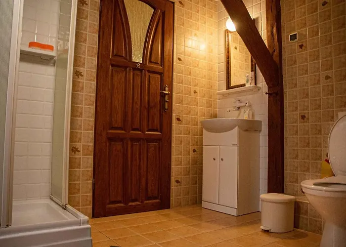 农家乐 Stajnia 斯瓦热沃